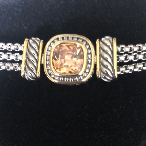 - Bracelet - Picture 3 of 8